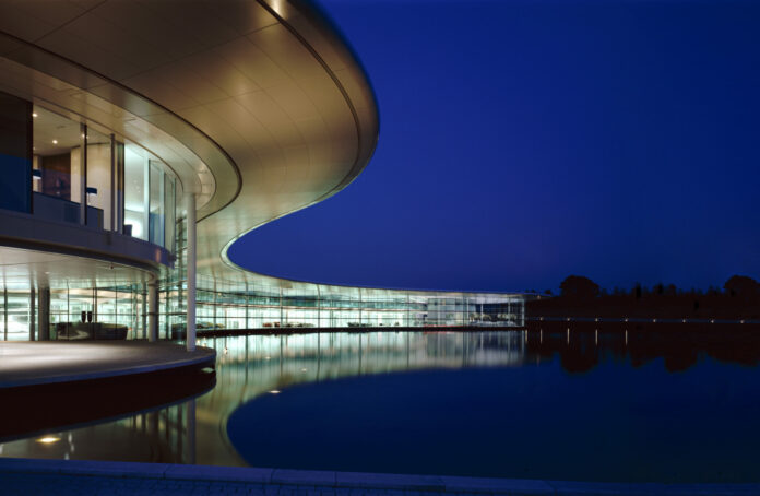 McLaren, McLaren Technology Centre