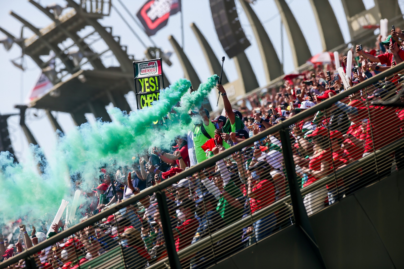 Hivatalos: Pérez hazai versenye eddig marad a naptárban