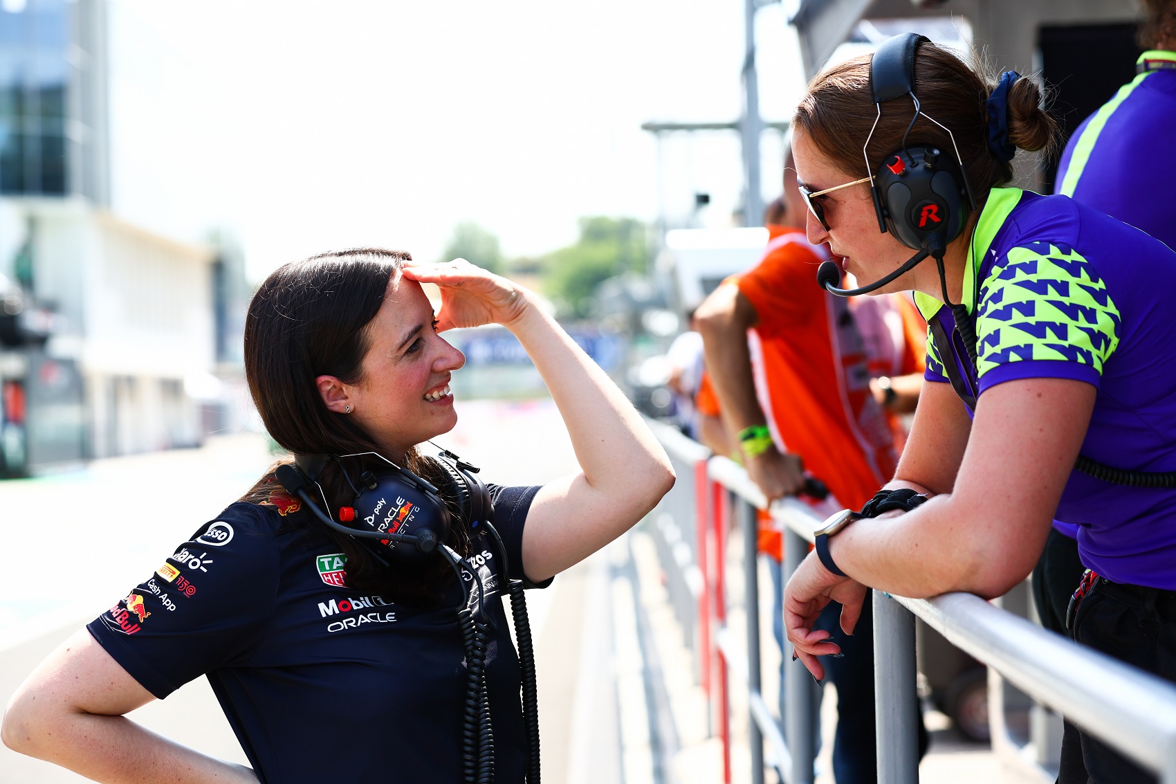 A „nap rajongója” így oldaná meg a Ferrari stratégiával kapcsolatos gondjait