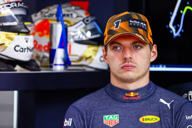 Megtorpedózta Verstappen téli terveit a Red Bull