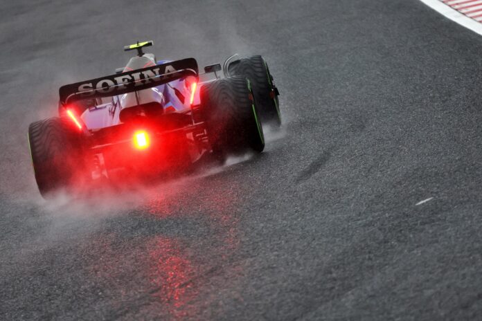 Nicholas Latifi, pontverseny