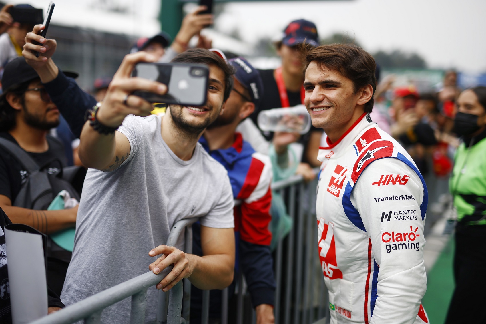 A Haas még Brazília előtt bejelenti 2023-as versenyzőjét