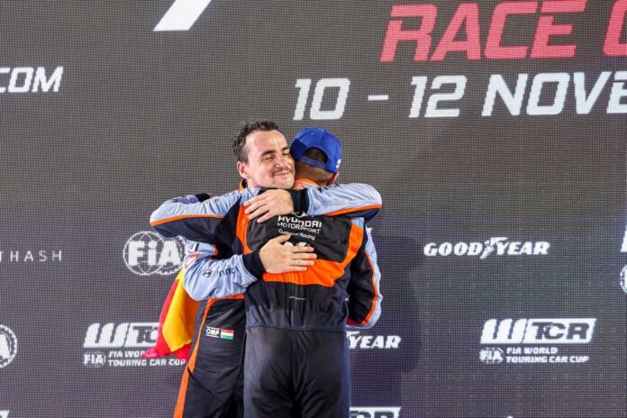 michelisz norbert, Mikel Azcona