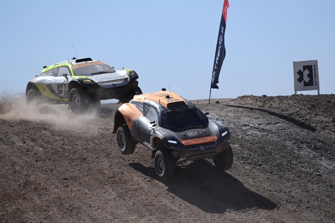 Emma Gilmour (NZL) / Tanner Foust (USA), NEOM McLaren Extreme E Hedda Hosas (NOR) / Kevin Hansen (SWE), JBXE, extreme e