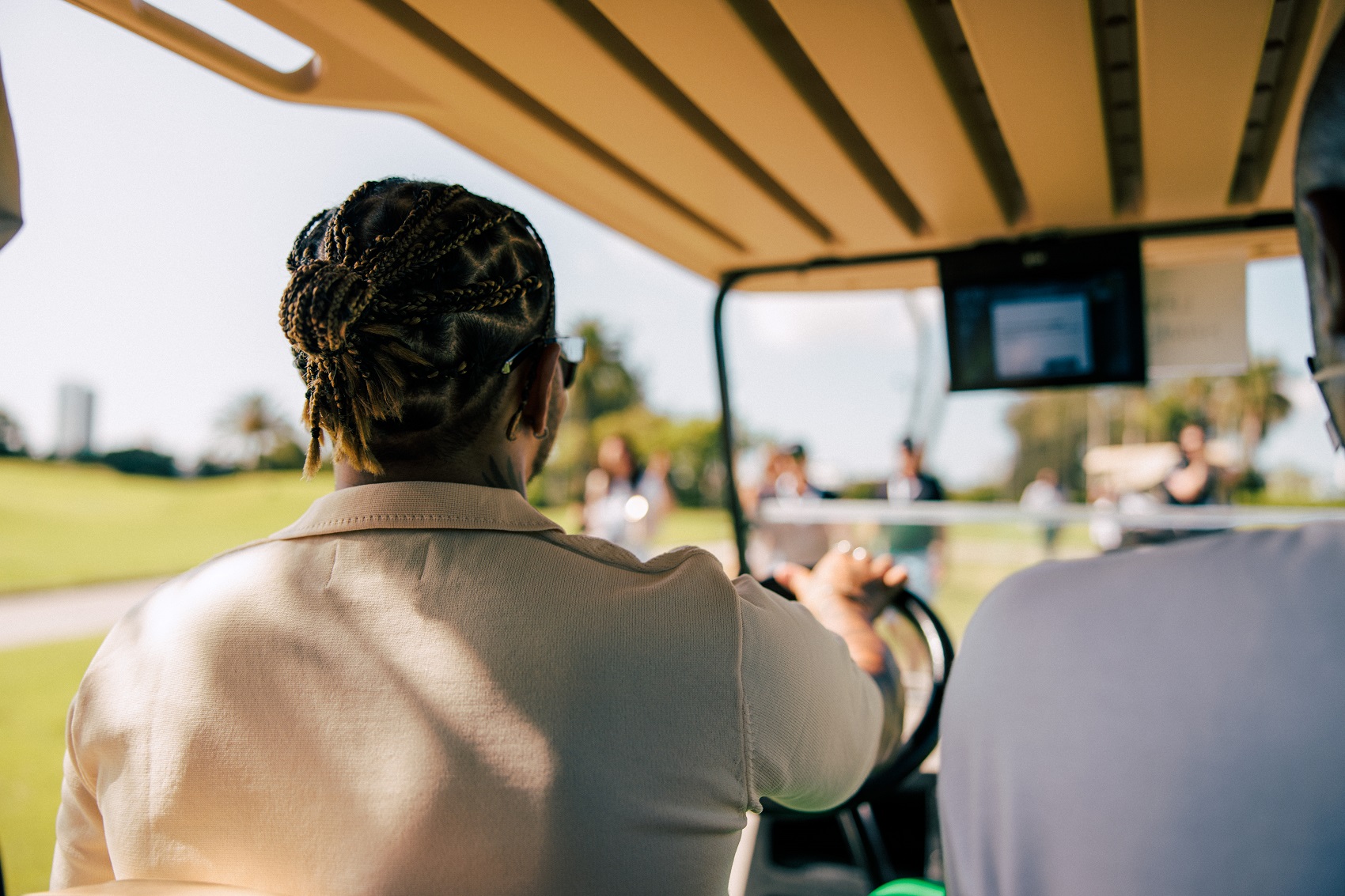 Ez Hamilton véleménye a lassabb F1-es csapatokról