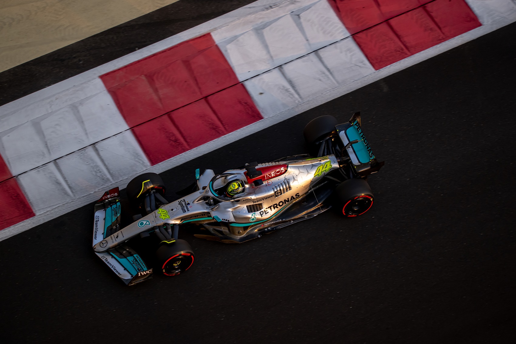 Ezek a tervezett változtatások a 2023-as Mercedes W14-esen