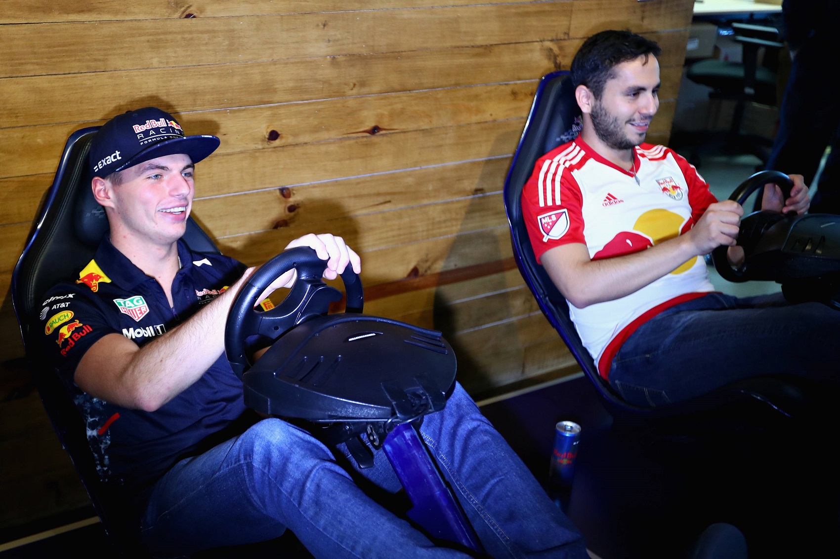 Az rFactor 2 közleményt adott ki Max Verstappen lekapcsolódása miatt