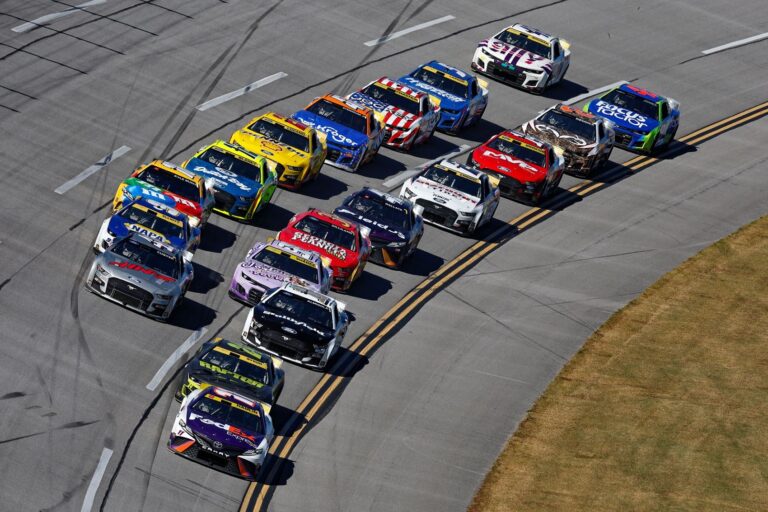 Újabb két évig a Network4 csoport közvetíti a NASCAR Cup Series versenyeit