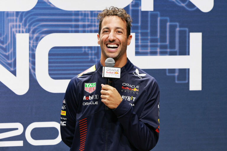 Ricciardo felbukkanhat a zuhanyzóban, és megvan, ki „pótolhatja” őt a Netflixen