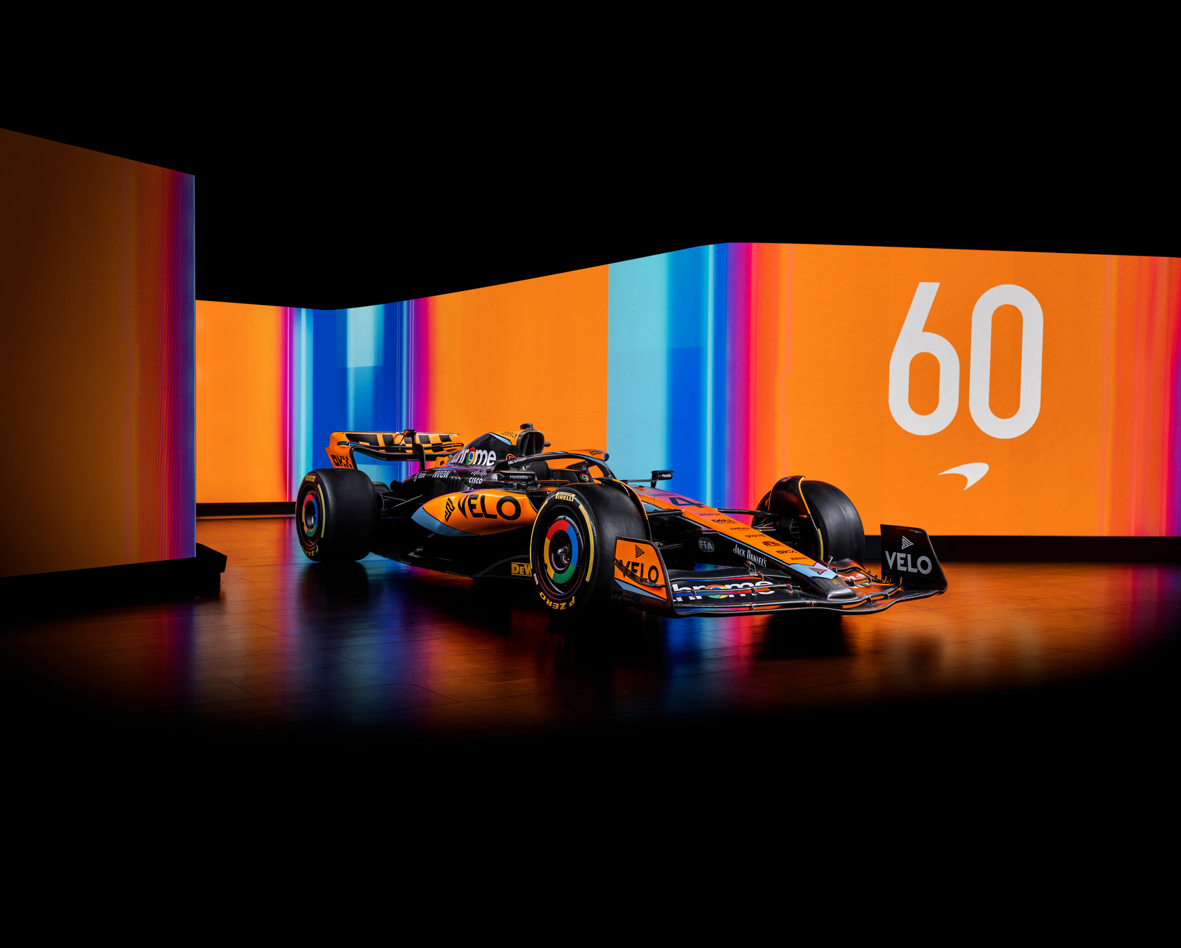 Már most gondok vannak a McLaren új autójával?