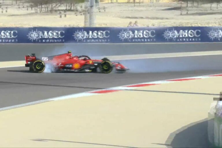 Red Bull-Alonso párharcot és Ferrari-megpördülést hozott a bahreini nyitány