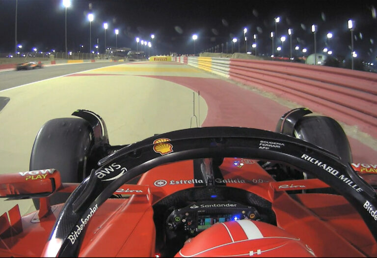 Dráma a Ferrarinál – Leclerc nullázott Bahreinben