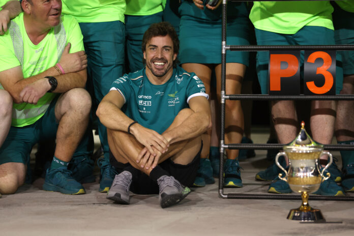 Fernando Alonso, Aston Martin