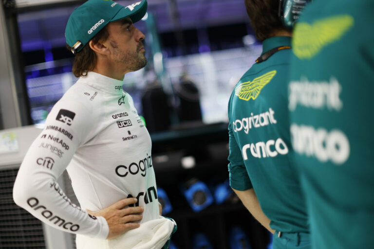 Forma-1, Fernando Alonso, Aston Martin, Szaúd-arábiai Nagydíj 2023, péntek