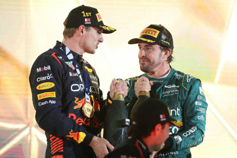 Forma-1, Max Verstappen, Fernando Alonso, Bahreini Nagydíj 2023, futam, dobogó