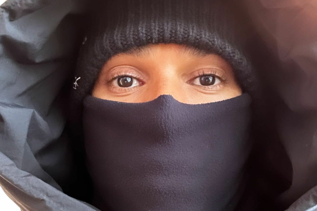 Hamilton „átlagemberként”, a nézőtéren szurkolta ki öccse eddigi legjobb eredményét (videó)