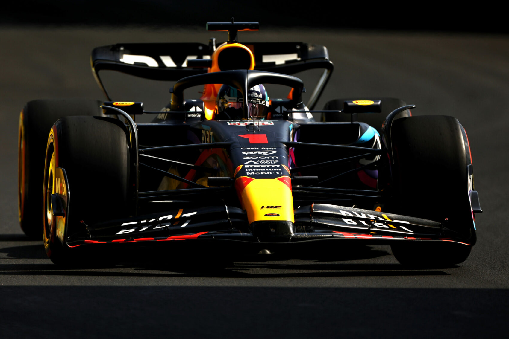 Nem Leclerc balesete, hanem az FIA furcsa döntése pecsételte meg végleg Verstappen sorsát