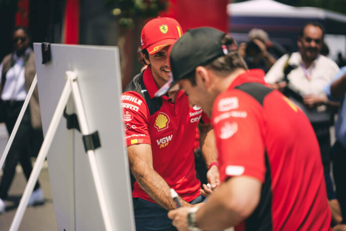 Sainz Leclerc Ferrari