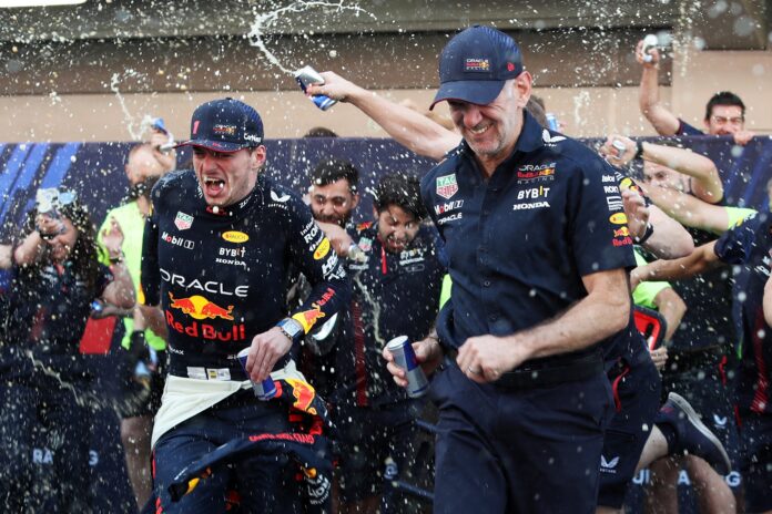 Max Verstappen, Adrian Newey, Red Bull