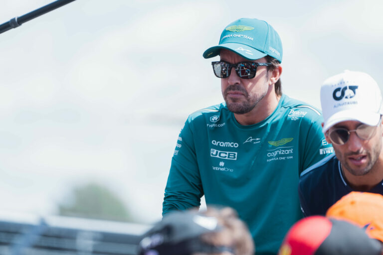 Forma-1, Fernando Alonso, Daniel Ricciardo, Magyar Nagydíj 2023, futam