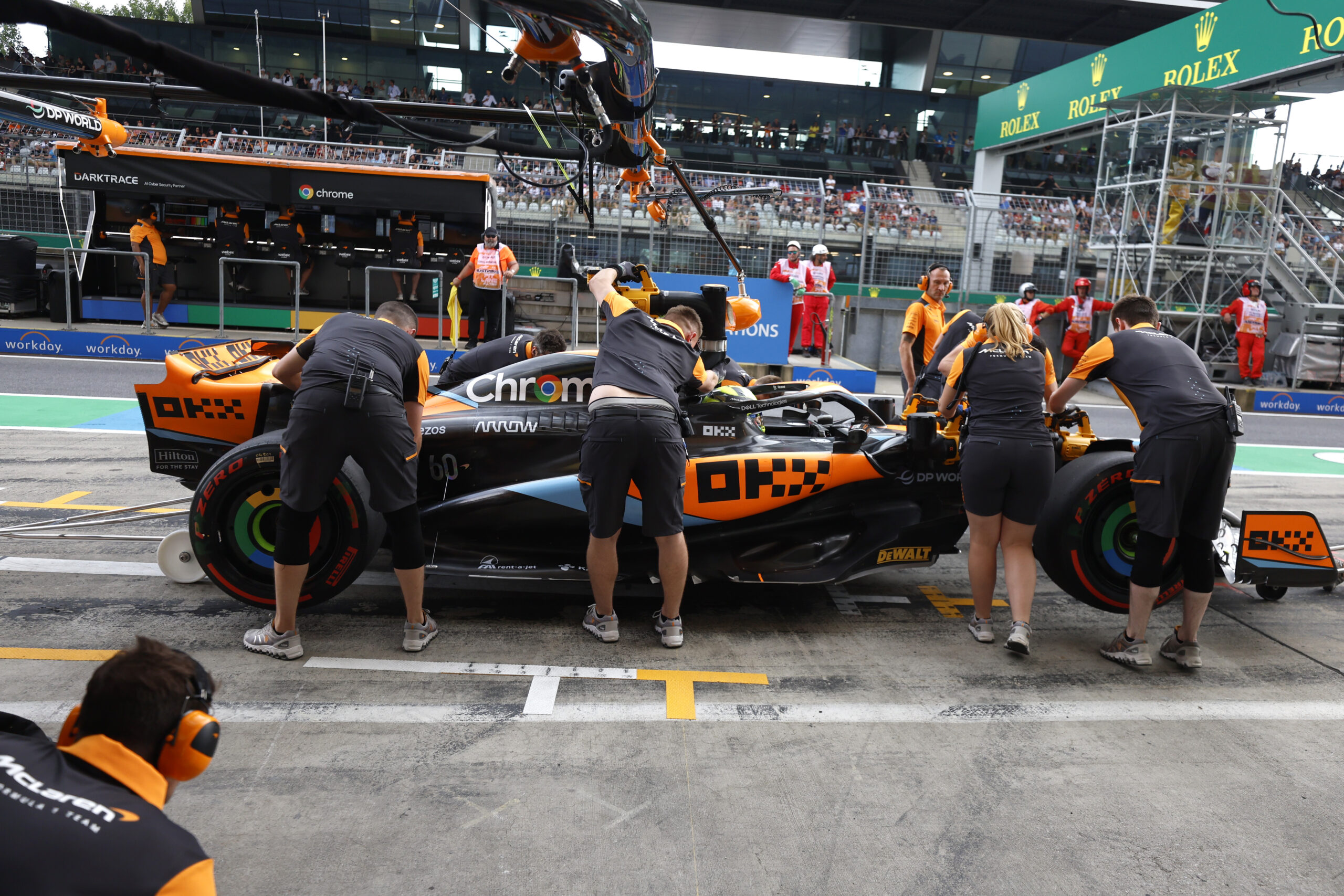 Szinte lehetetlen kéréssel fordult a McLaren az FIA-hoz