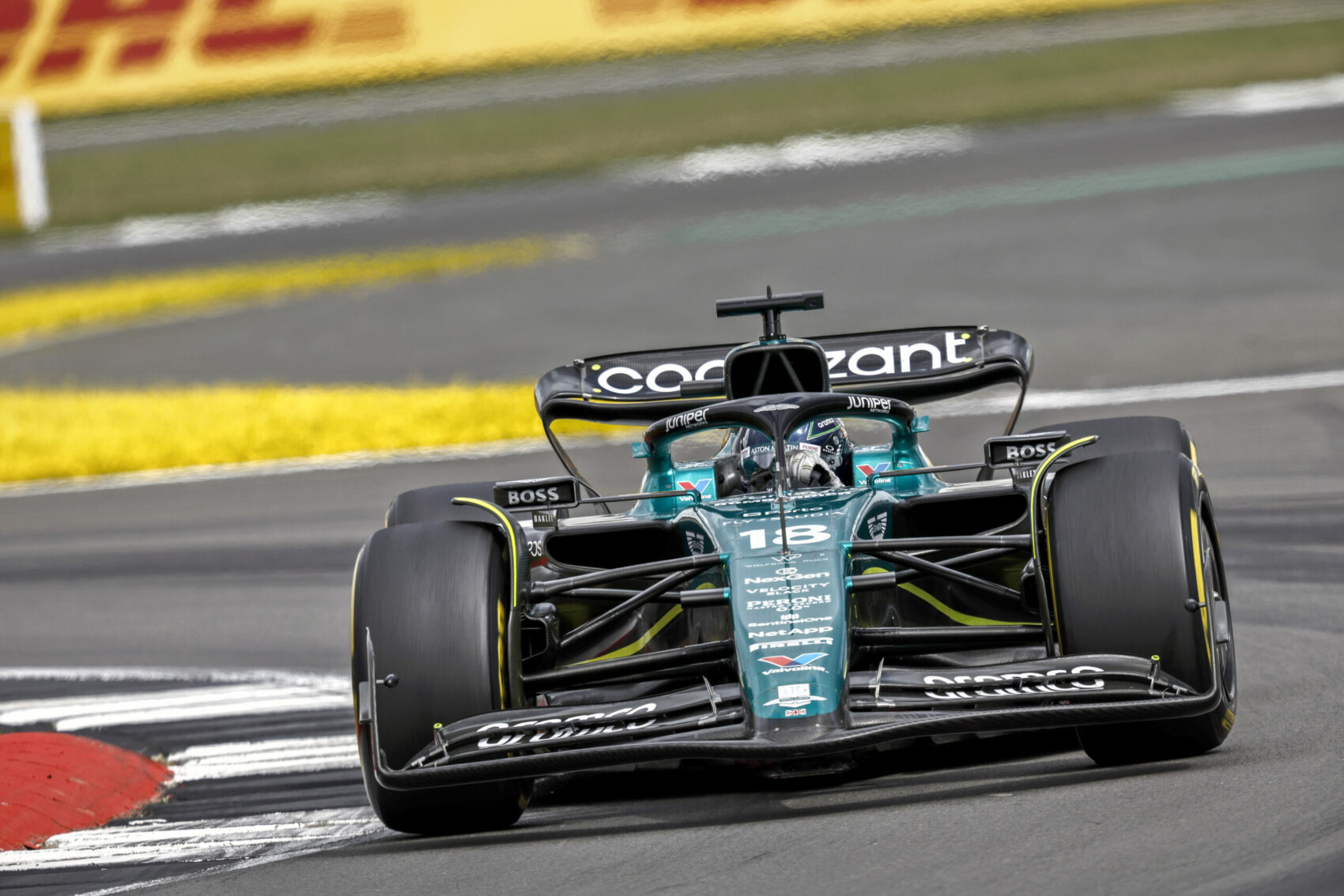 Egy hete a túl sok, most a túl kevés büntetés bosszantja a pilótákat