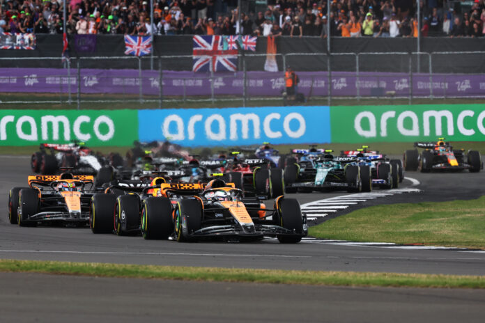 Lando Norris, Max Verstappen, Oscar Piastri, McLaren, Red Bull
