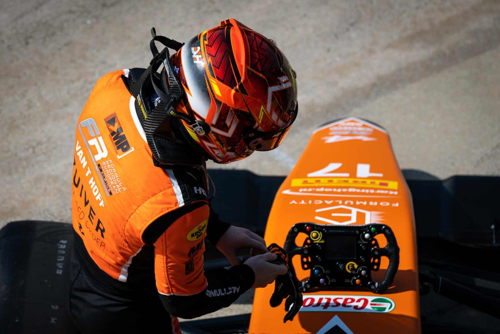 Zord külsőt mutatott, de aranyból volt a szíve: meghatóan emlékeznek az autósport áldozatára