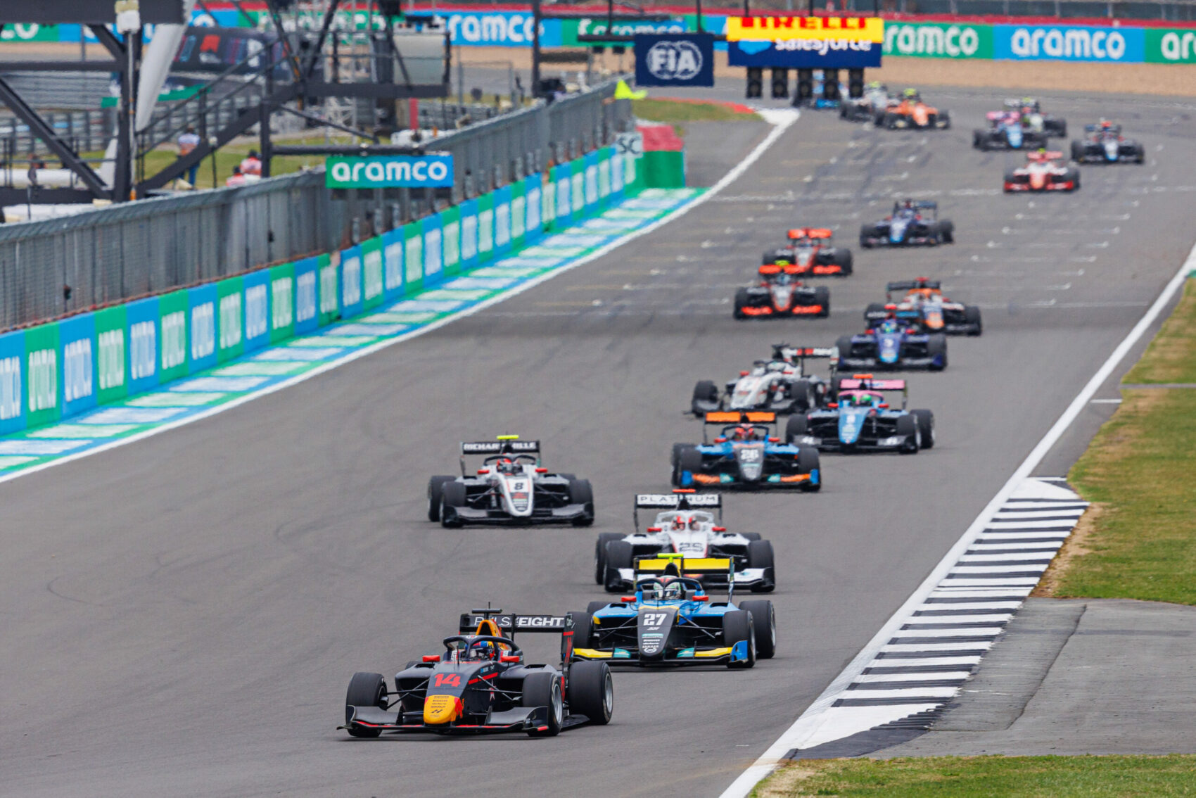 Biztonsági vészhelyzet a Magyar Nagydíjon  – rövidül az F3-as verseny hossza