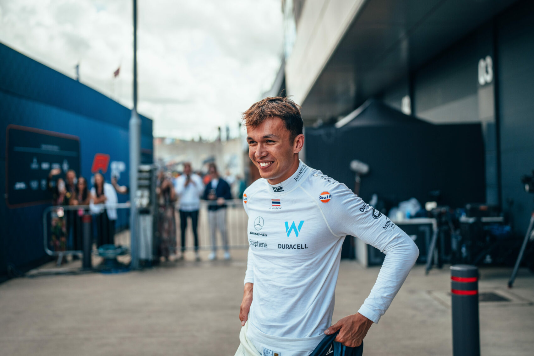 Albon káprázatos önbizalmából táplálkozik a Williams