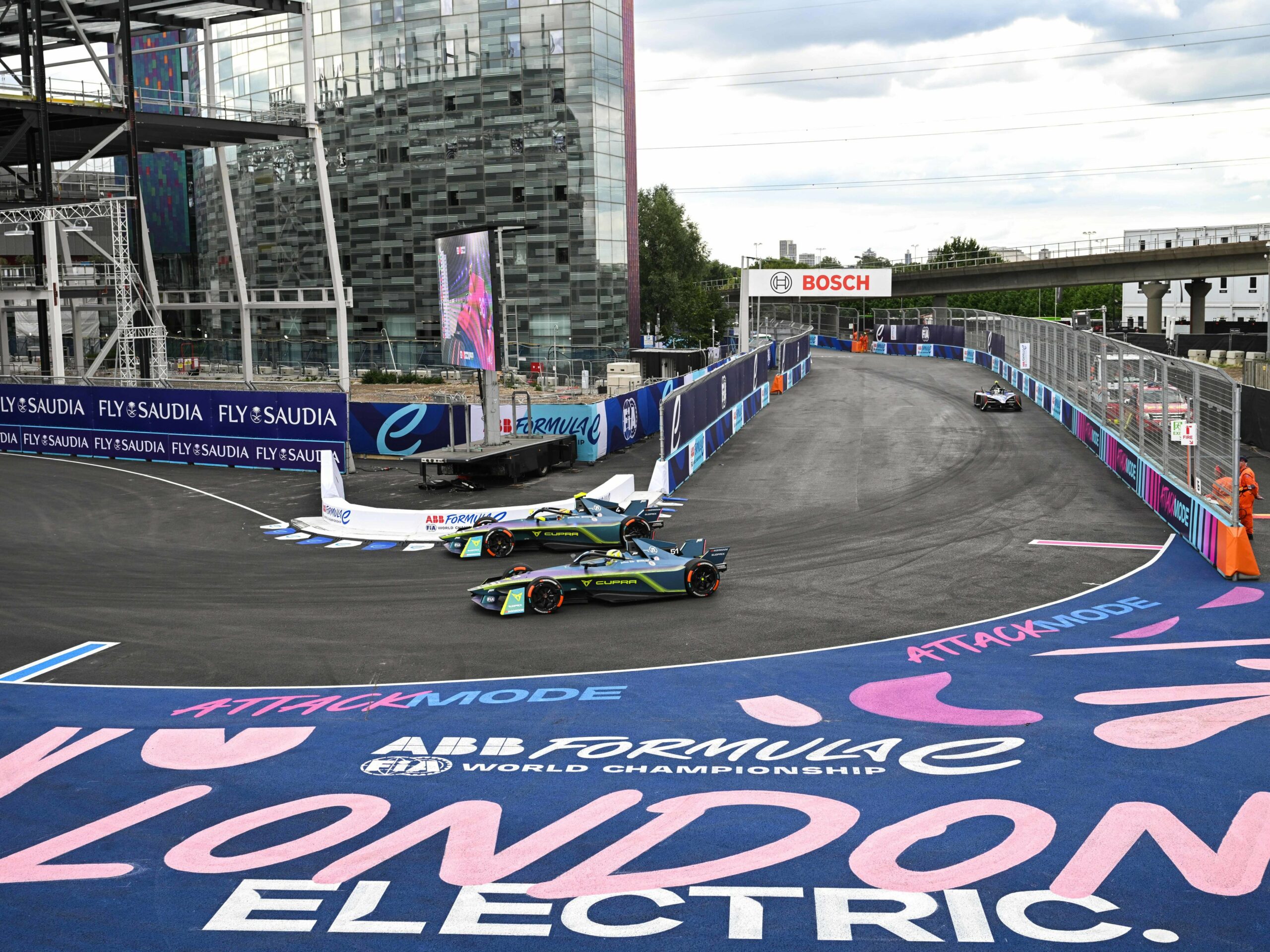 Vettelt a Formula E sereghajtója csábítaná vissza a versenyzéshez