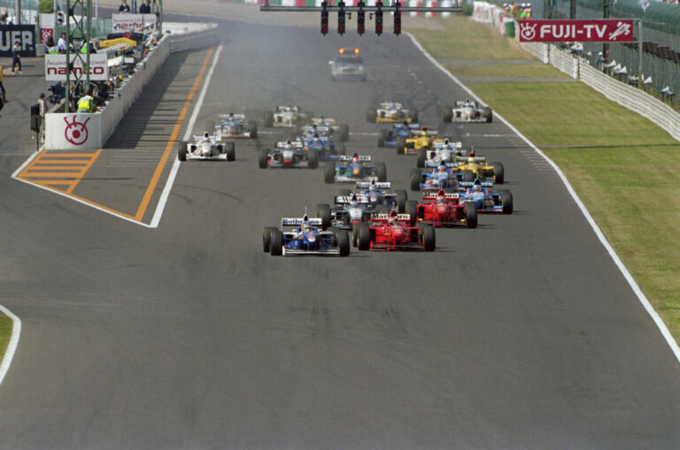 F1 1997 Japán Nagydíj Schumacher Ferrari Villeneuve Williams
