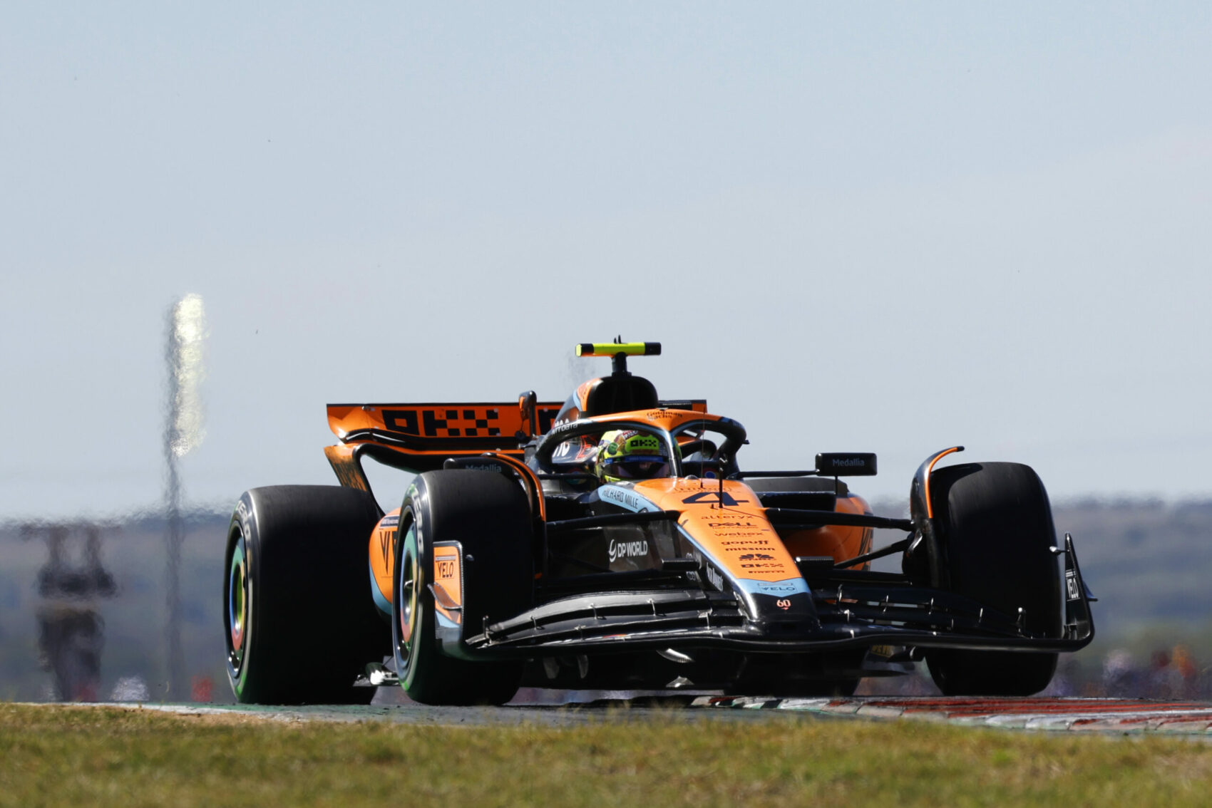 A csapat sztárjától jön az intelem: győzelmet idén már ne várjunk a McLarentől