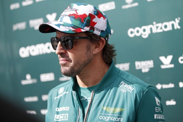 Fernando Alonso, Aston Martin