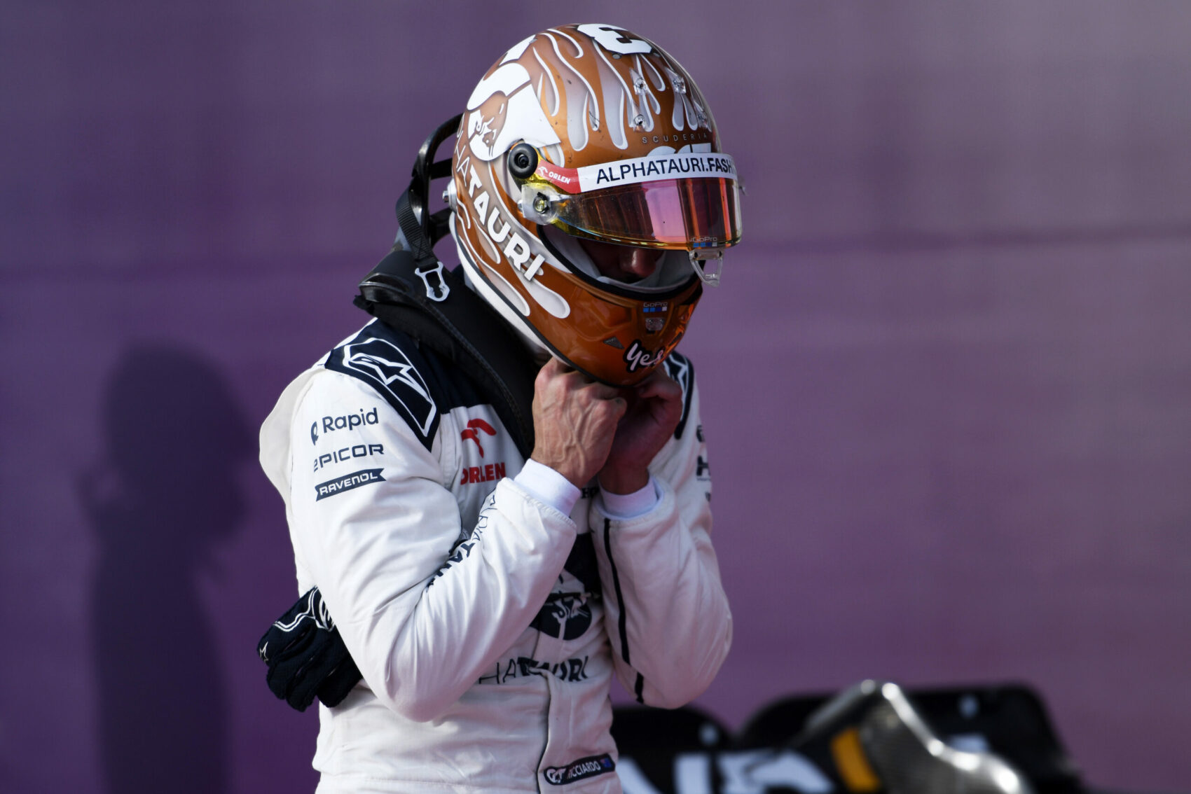 Ricciardo szerint nem a sérülése miatt teljesített rosszul a sprintfutamon