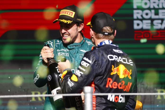 Fernando Alonso, Max Verstappen, Aston Martin, Red Bull