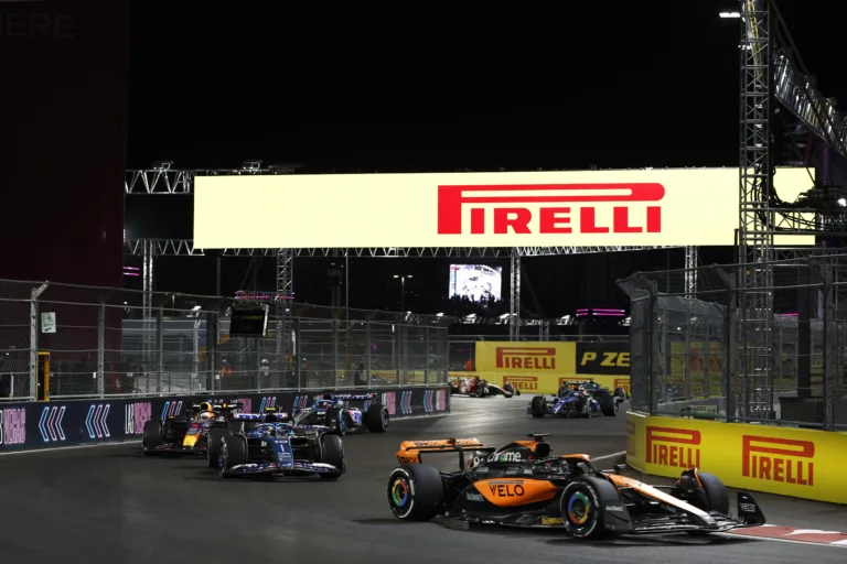 F1 mezőny McLaren