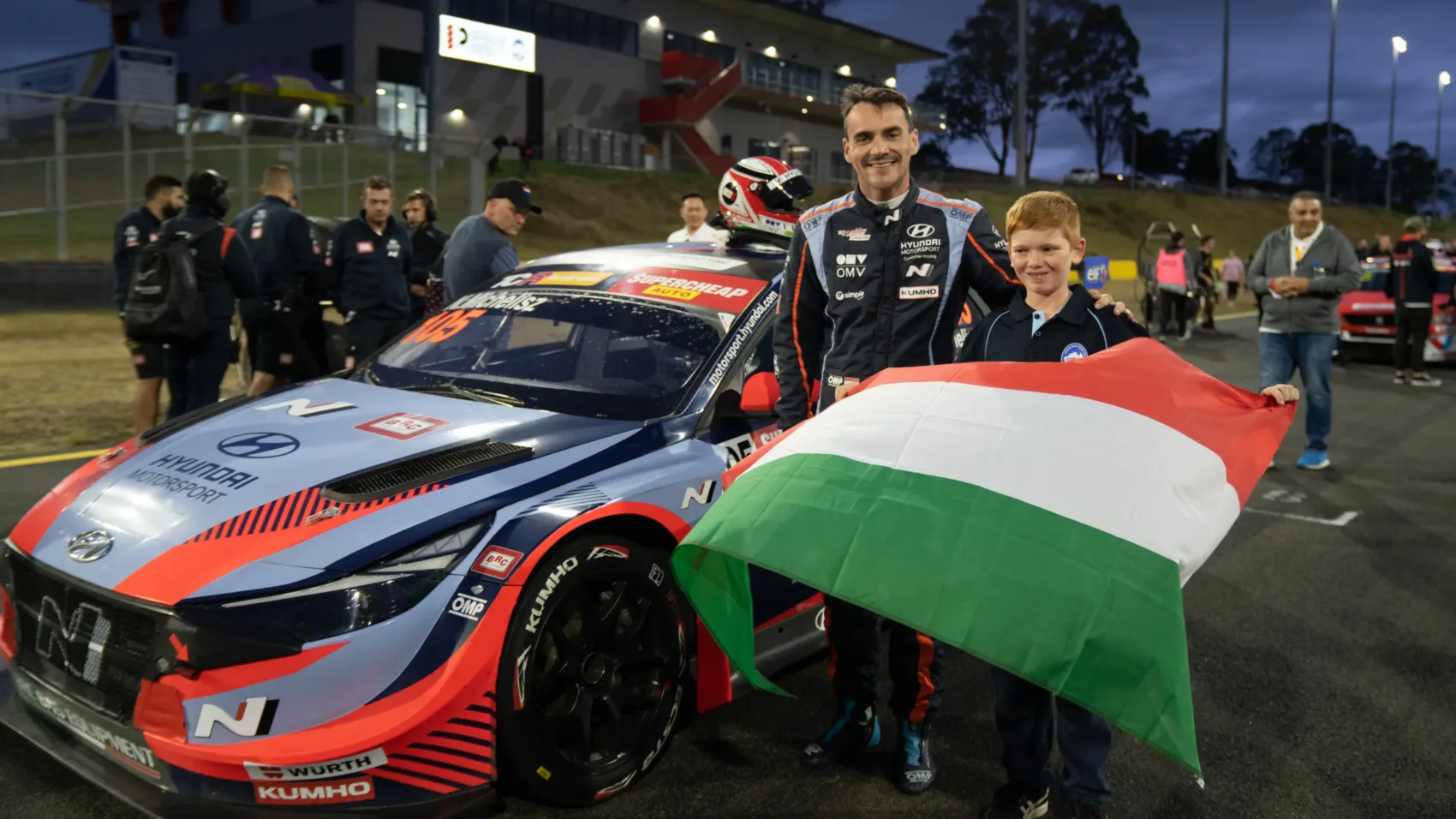 Mutatjuk, hány órától kell figyelni Michelisz bajnoki hadjáratát – hétvégi autósport program