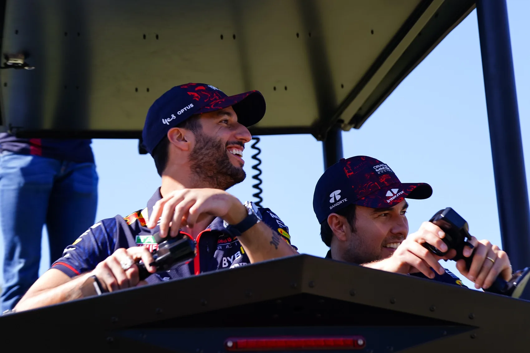 Ricciardo szerződésében van olyan kitétel, ami kellemetlen helyzetbe hozhatja Pérezt?