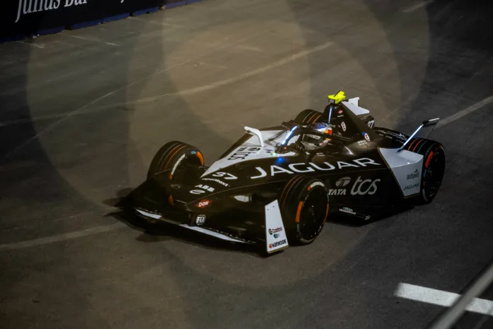 Nick Cassidy, Jaguar