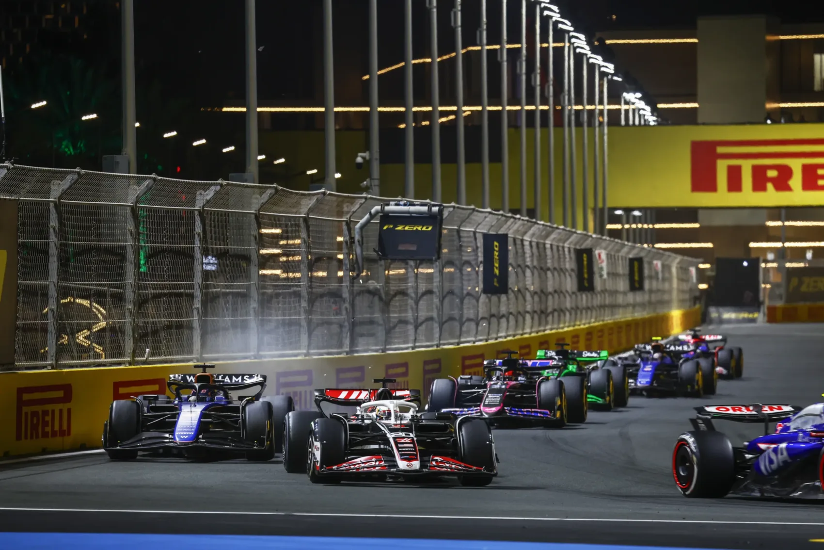 Még mindig az egészségükkel fizetnek az F1-es pilóták a túl merev autók miatt