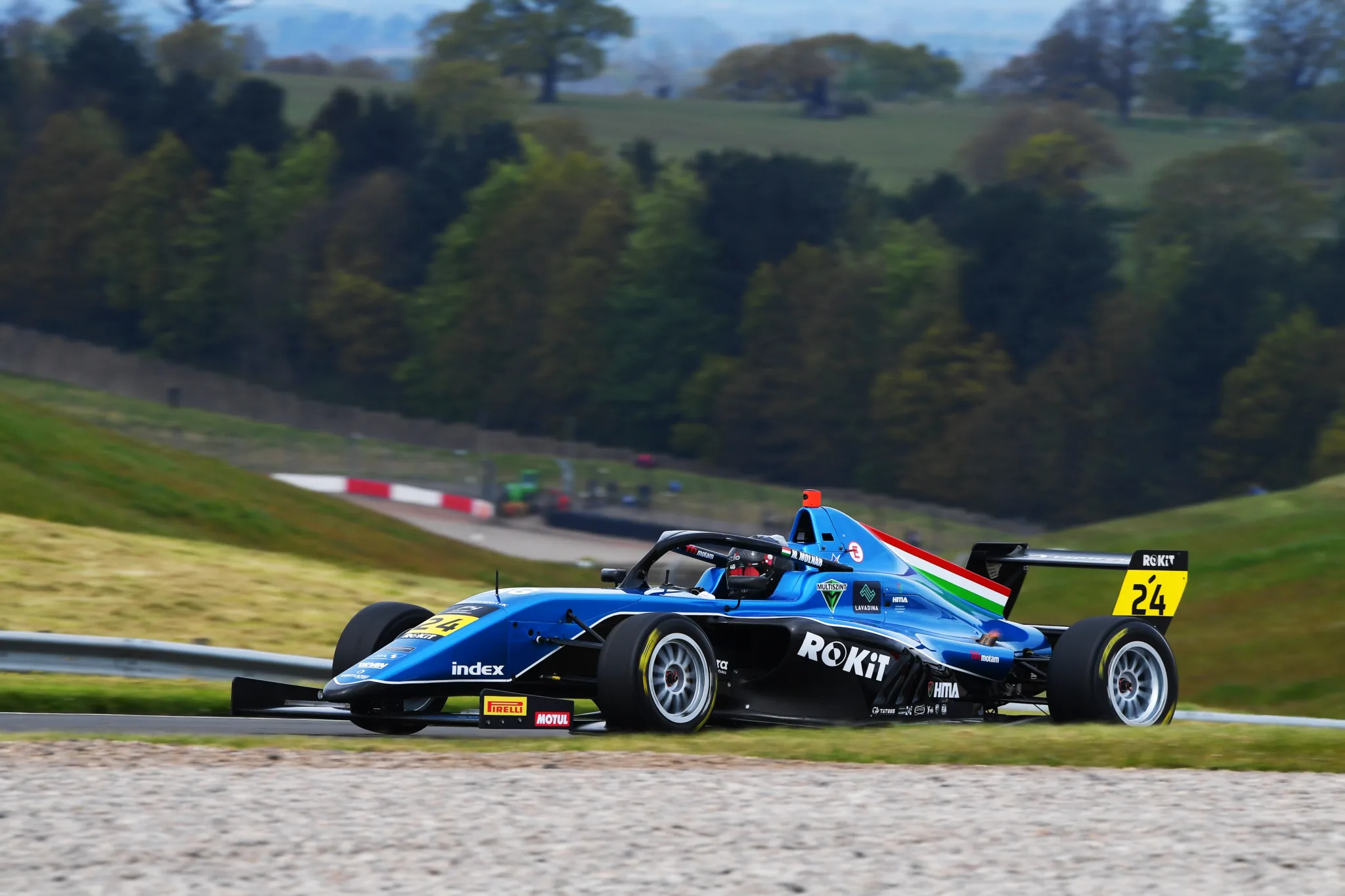 Molnár Martin, Virtuosi Racing, Donington Park