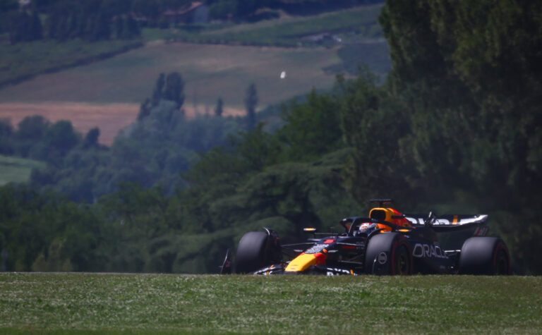 Verstappen, tudod, mi vagy? Egy versenyzőgép!