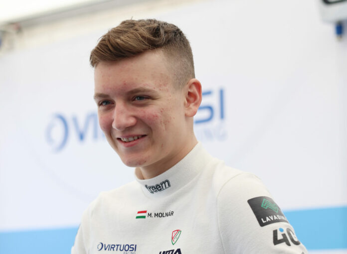 Molnárt, Martin, Virtuosi, Silverstone