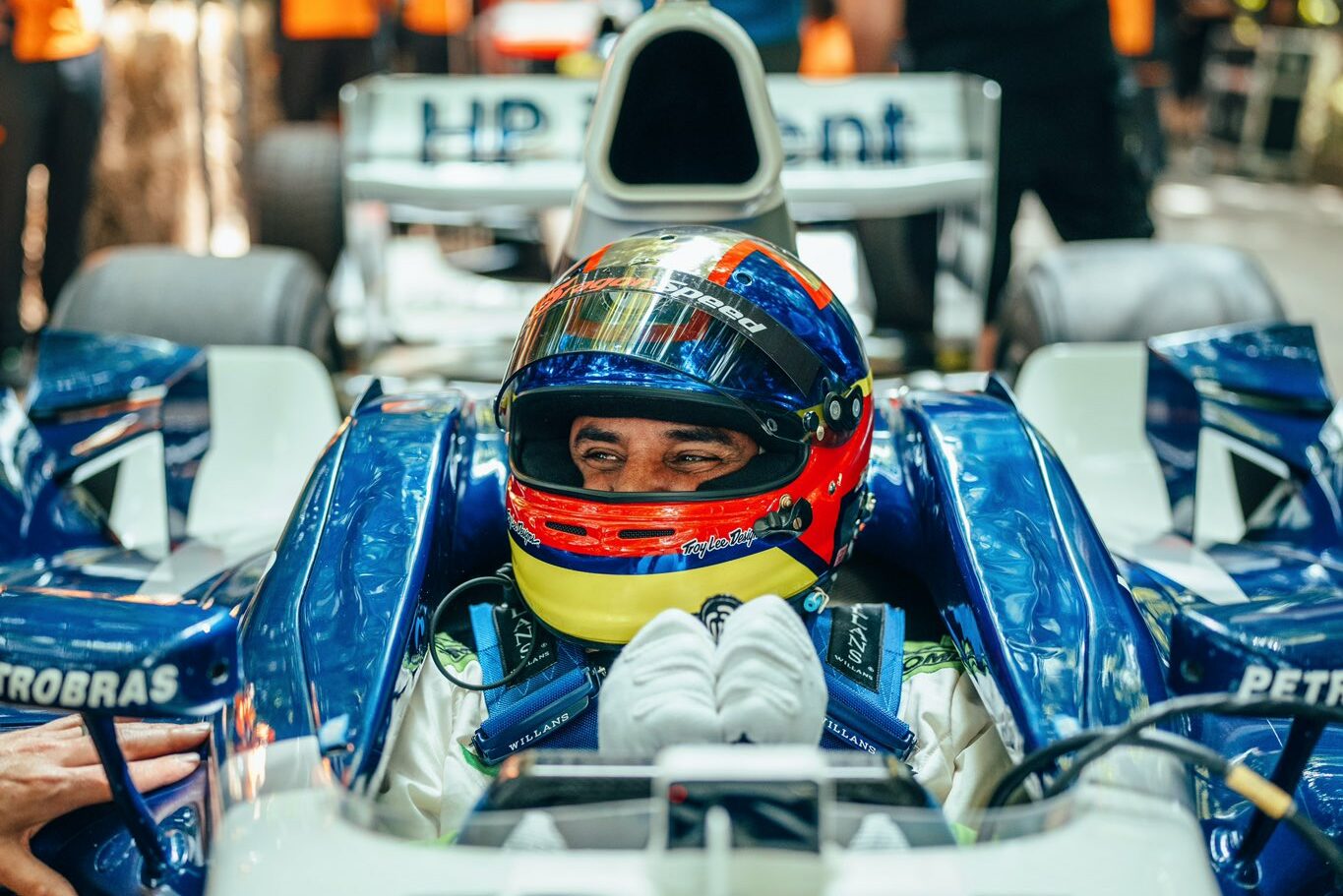 Időutazás Montoyával: 2004-es Williams-BMW-jét vezette a kolumbiai (videó)