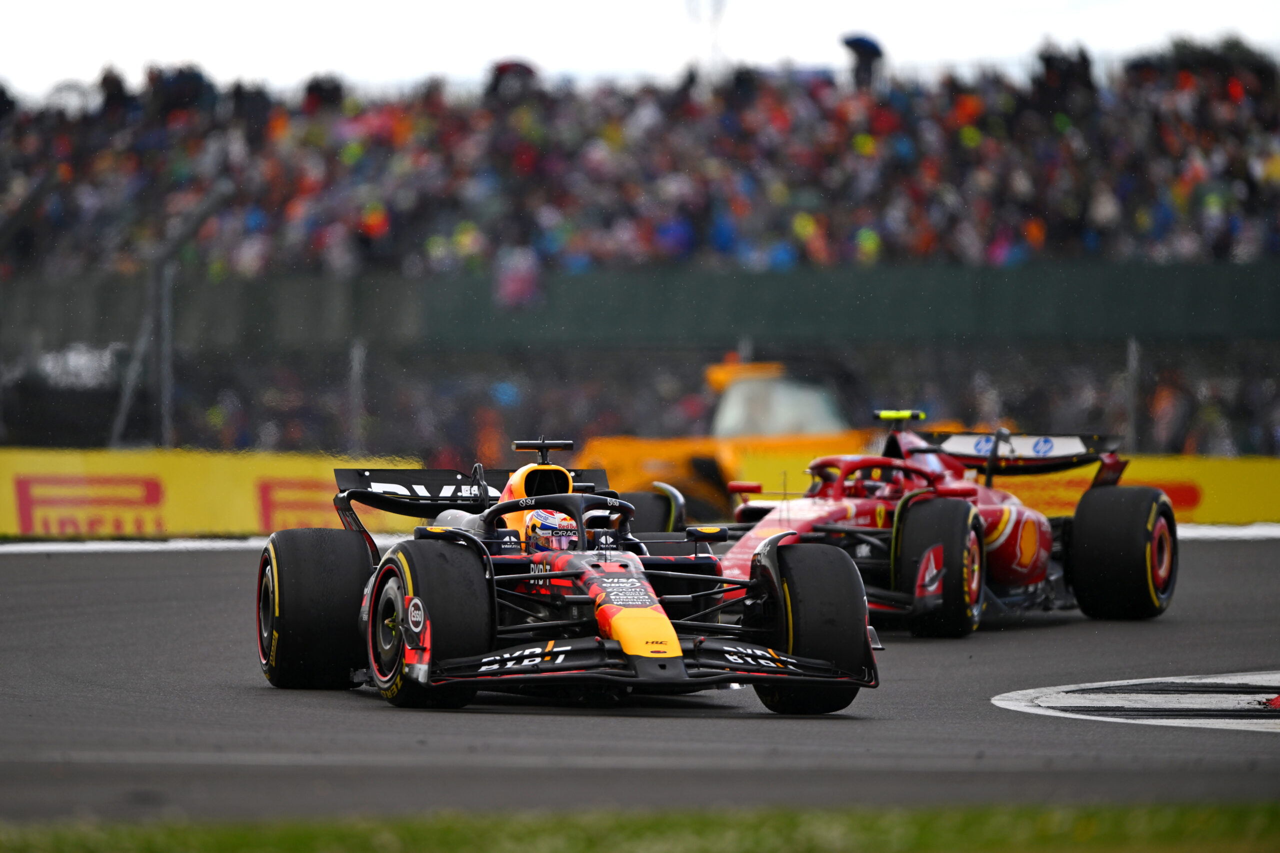 A dobogós Verstappen az 5. helyben, a gumikkal hazárdírozó Pérez csak a csodában bízott
