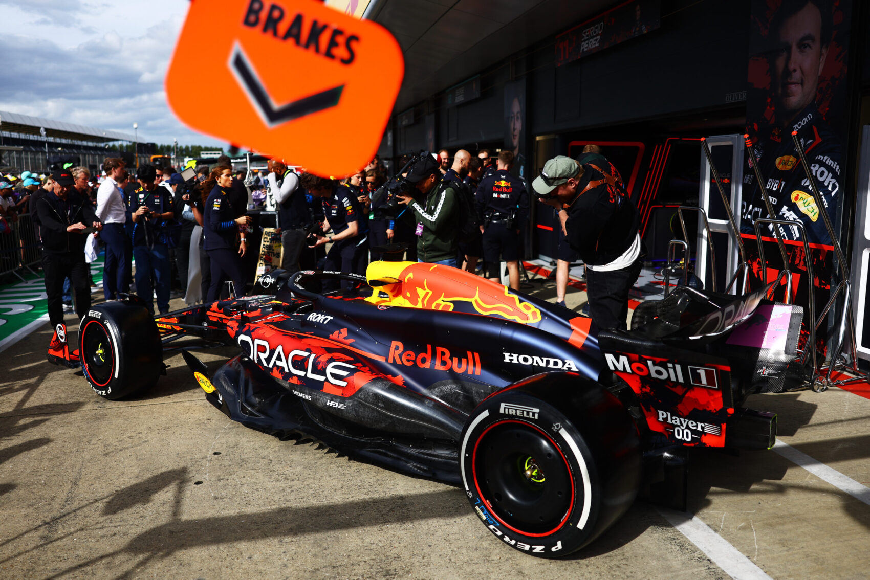 Ekkora a baj? – a Red Bull az utolsó pillanatban cserben hagyta a szurkolóit