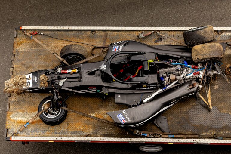 Jack Sherwood, baleset, F4, Brands Hatch