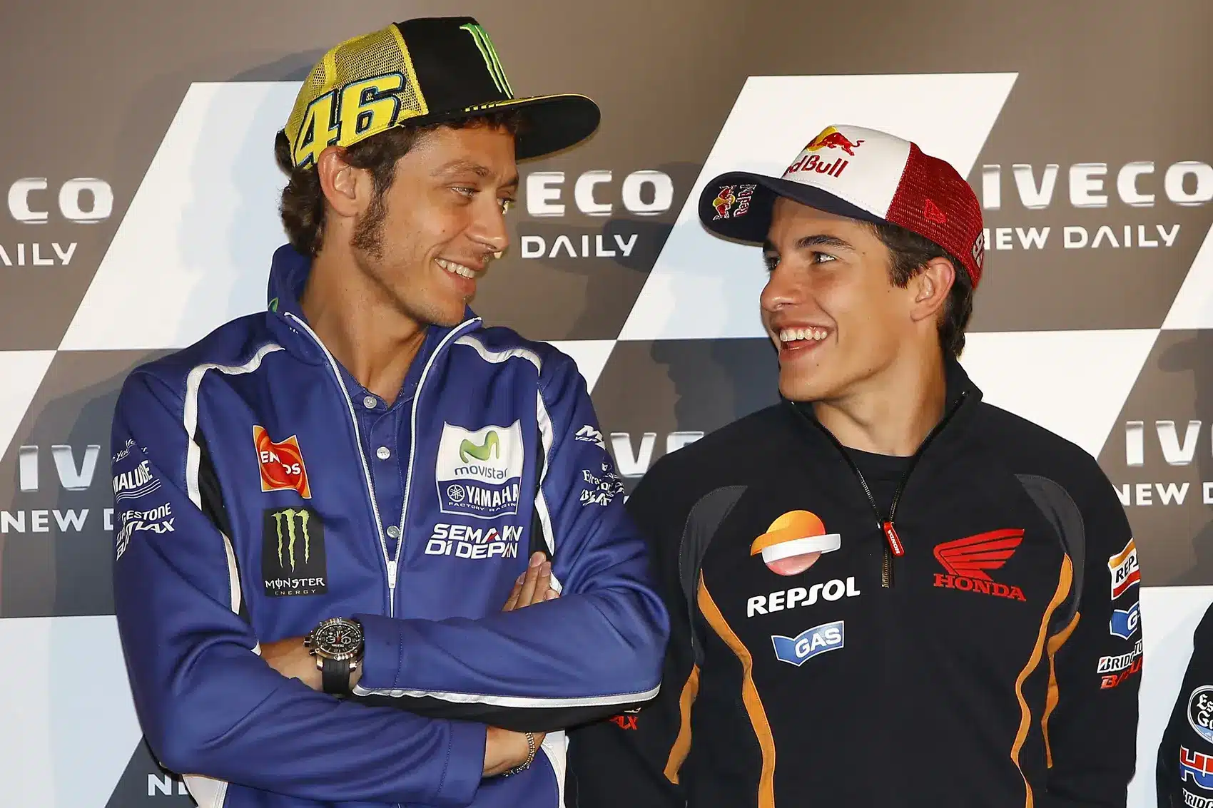 Az ex-MotoGP-pilóta szerint egy oka van annak, amiért Marc Márquez egy „továbbfejlesztett Rossi”