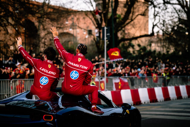 Lewis Hamilton, Charles Leclerc, Ferrari, bemutató, Milánó